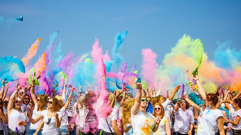Holi party, holi festival india 2025: localhi