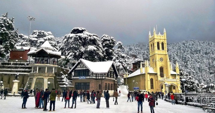 Manali Christmas, India: localhi