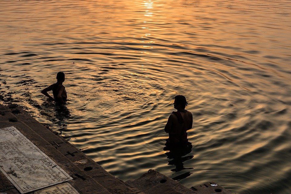 Kumbh Mela, Shahi Snan: localhi