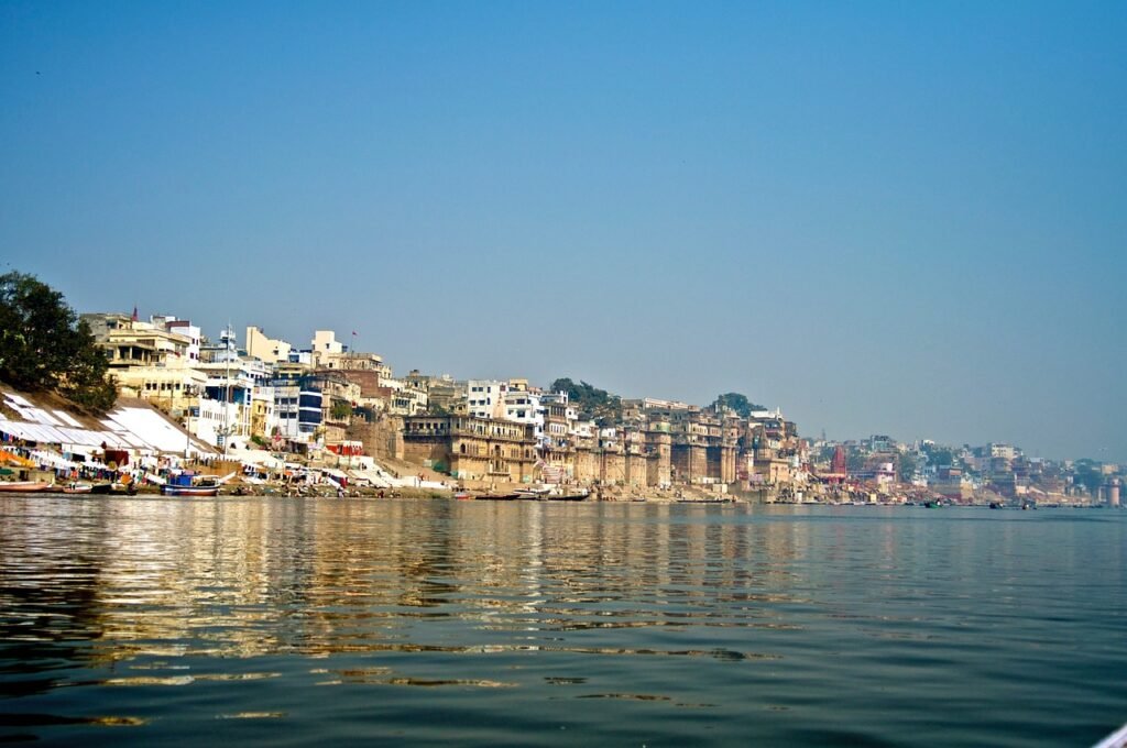 Ganga Shahi Snan, Prayagraj, Kumbh Mela 2025: localhi