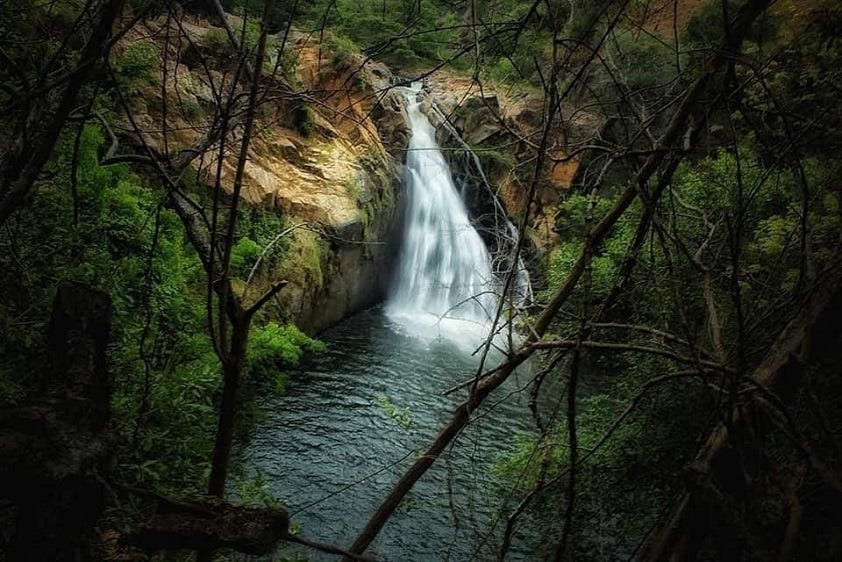 Duwili Ella Waterfall, Hiriketiya, Sri lanka: localhi