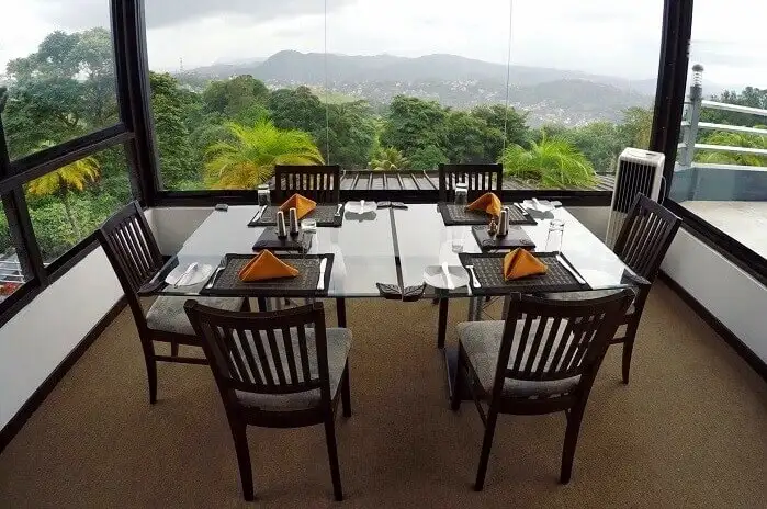 Theva Cuisine, Kandy, Sri Lanka: localhi
